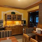 Hotel Weissl Attnang-Puchheim