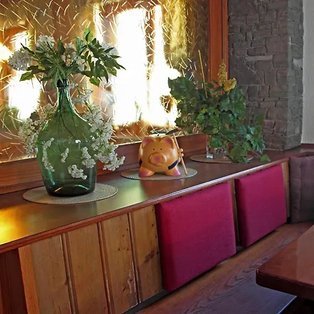 Weissl Hotel 3*