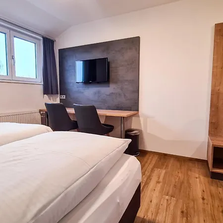 Weissl Hotel 3*