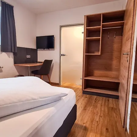 Hotel Weissl 3*
